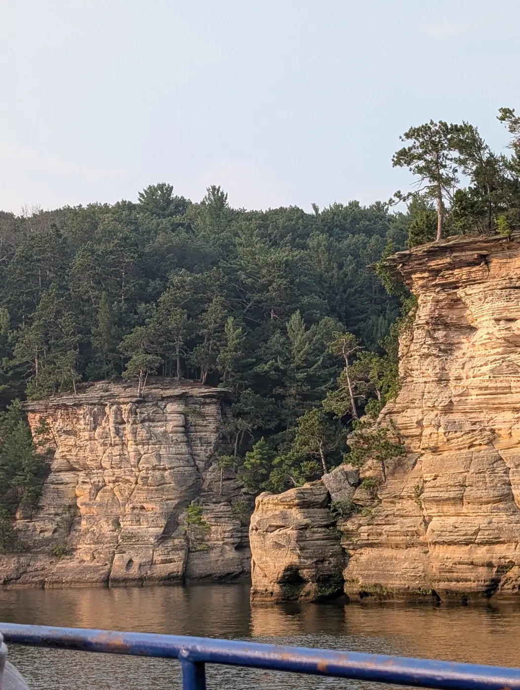 Sandstone cliffs at the narrows of the Upper Dells